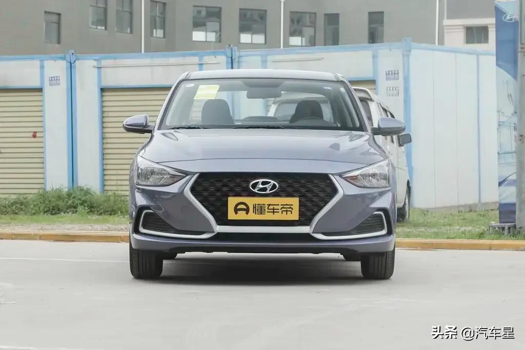 分析现代悦动用车成本，每月花费950元，城市代步首选吗？