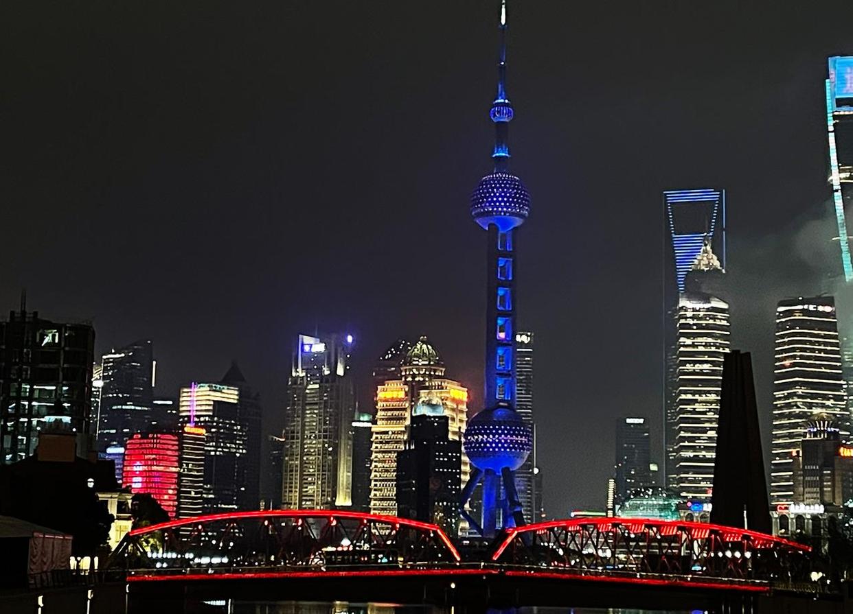 糖小星陪伴特殊儿童，加入星愿宝贝公益计划，让爱心照亮太空