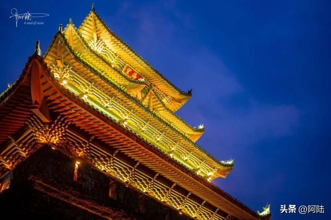 花费上亿打造的旅游城市,耗资100亿的古城