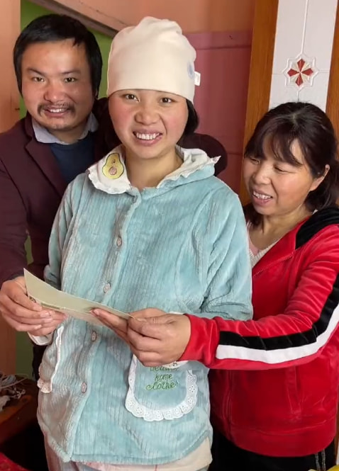 牛爱芳2000万粉丝多少收入,牛爱芳更新作品