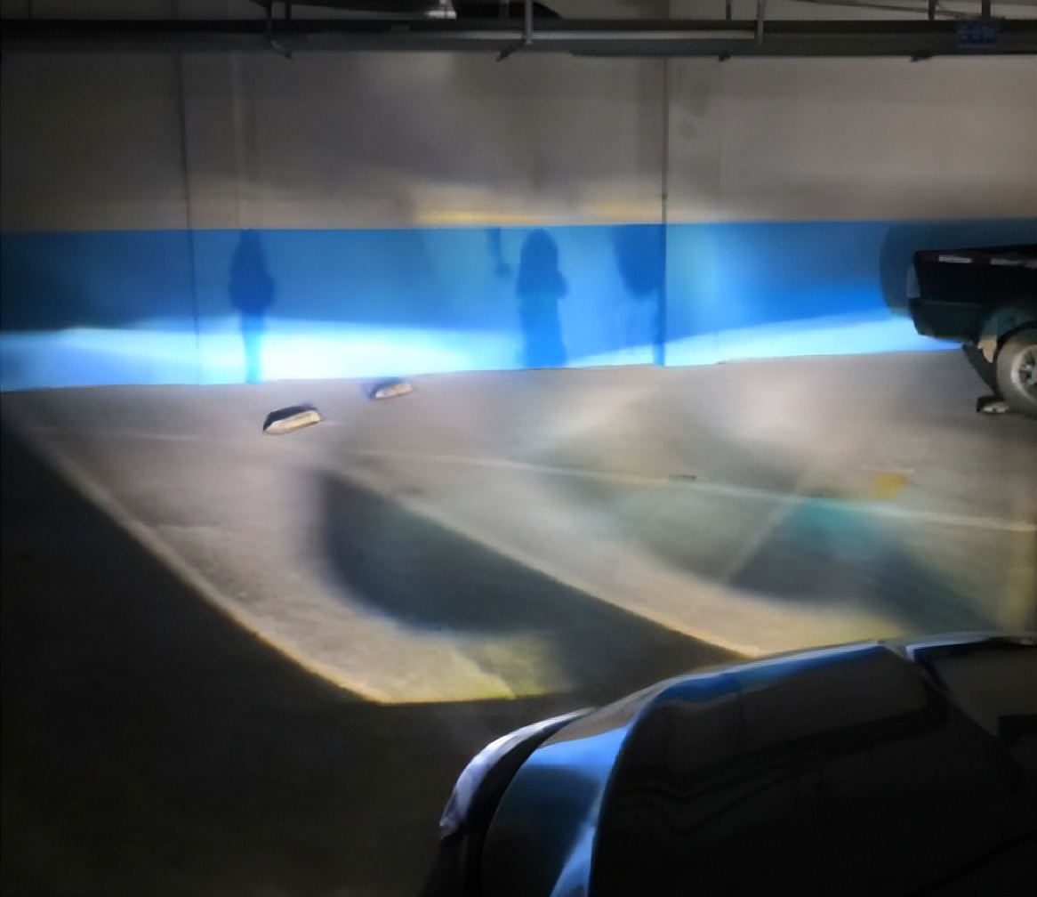 led车灯加透镜灯光怎么调,led车灯怎样才聚光