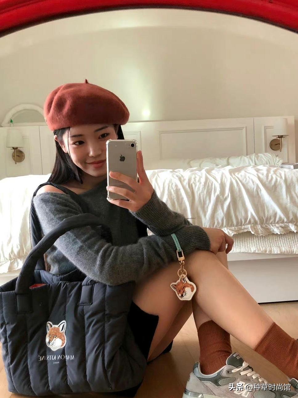 韩国小姐姐冬日穿搭,拜托冬天穿短袖