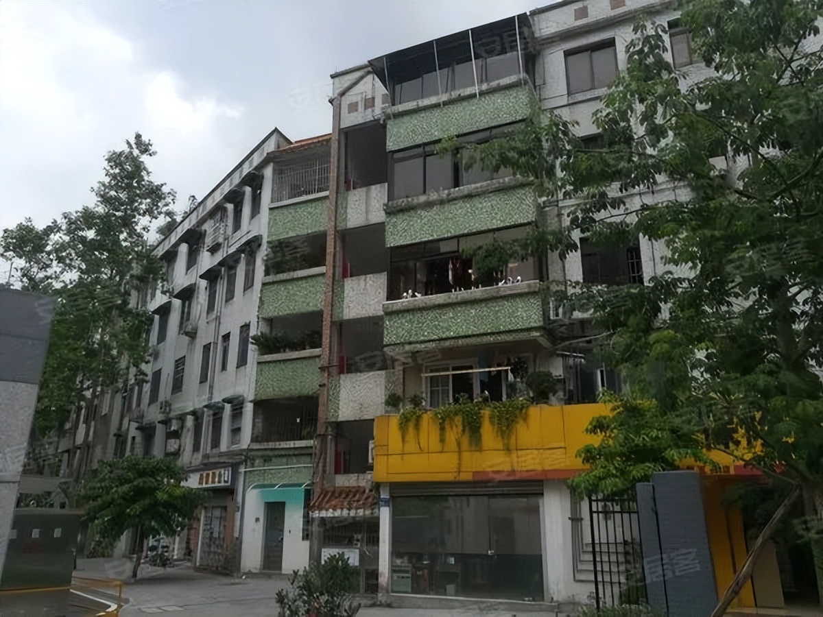 海关小学变华康!160个学生,160张课表?