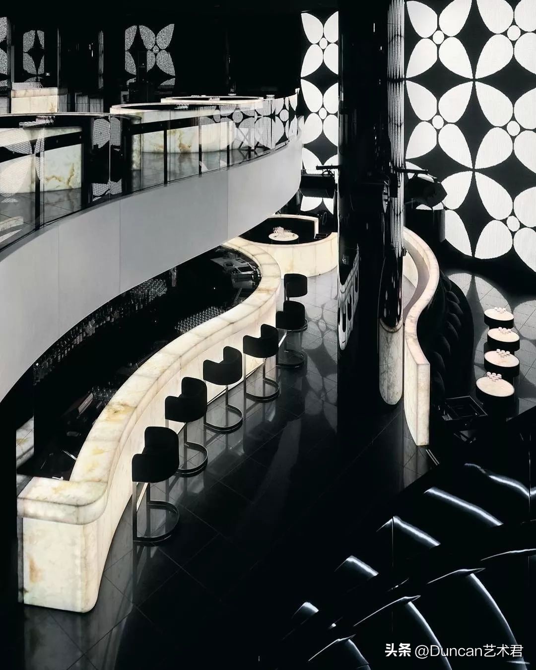 奢侈品跨界玩起酒店，还有你们设计师什么事！