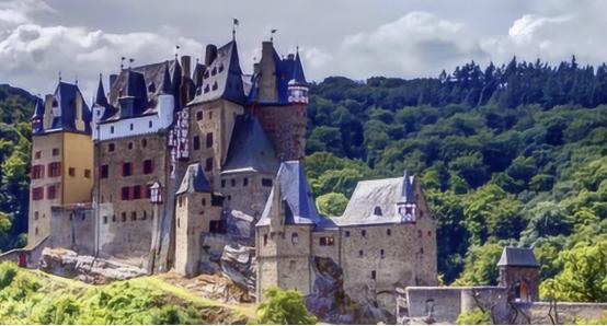 中世纪城堡有多少守军,中世纪城堡防御力排名