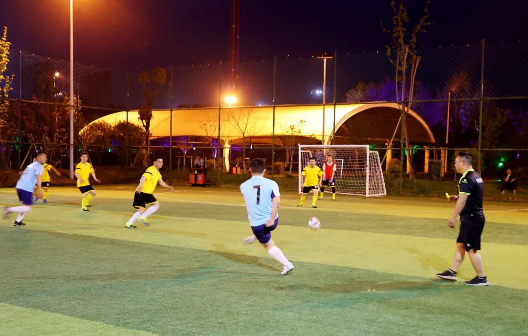 足够精彩比赛,足够精彩乐享青春