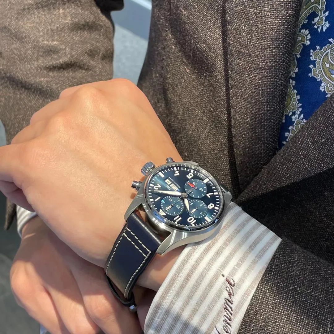 浪琴和万国哪个牌子更好一点,欧米茄浪琴卡地亚万国帝舵哪个好