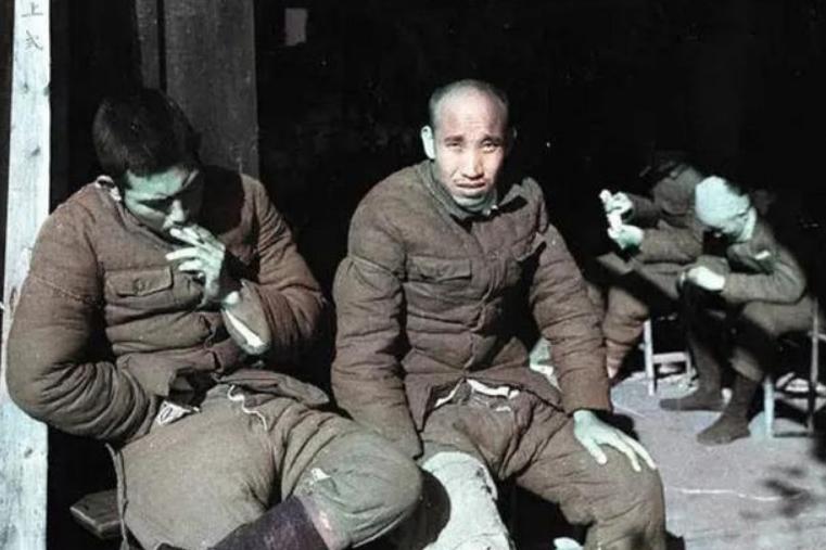 日本慰安夫:美国女兵的专属男宠,一天要接待十几位客人