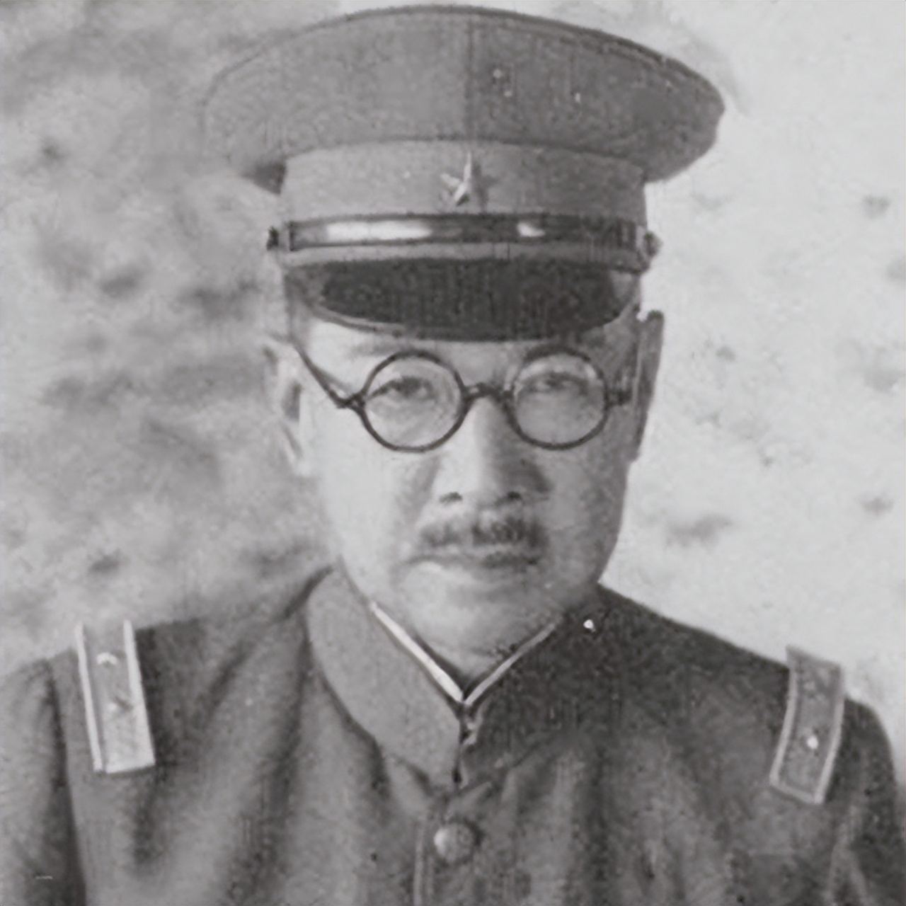 *兽禽**师团的覆灭：端着*刀刺**去硬刚盟军，结果被打到怀疑人生