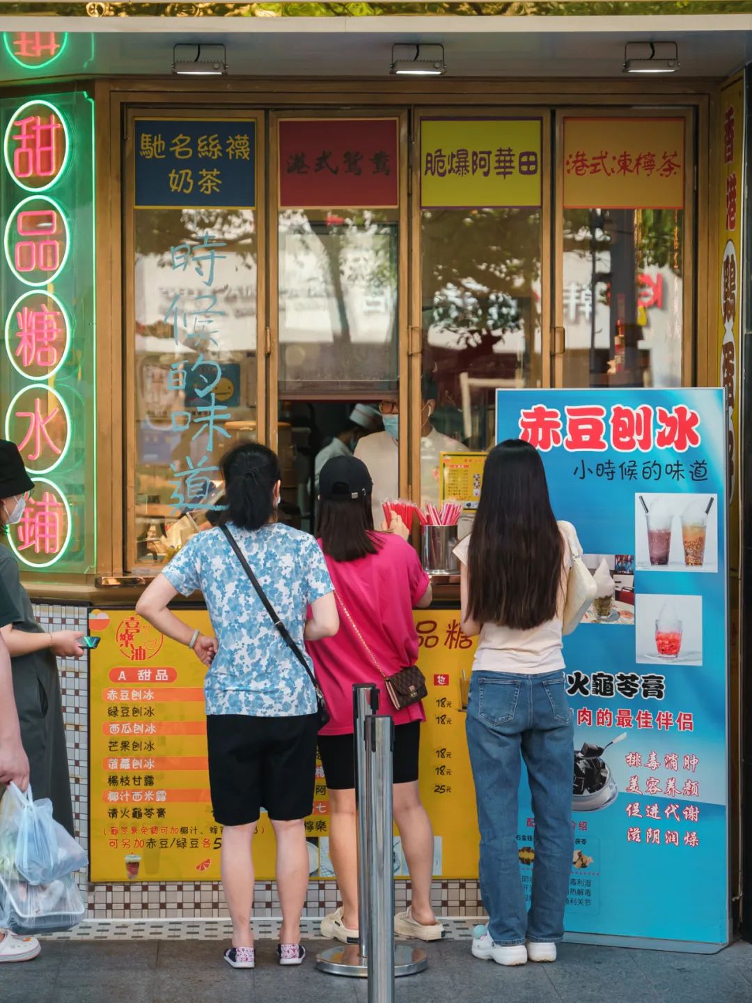 最新韩国街美食攻略,韩国街有什么好逛的