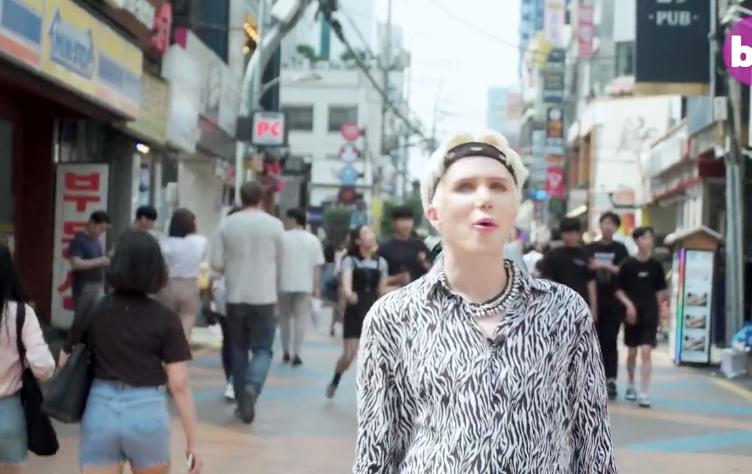 疯狂整容的网红,美国白人网红整成韩国人