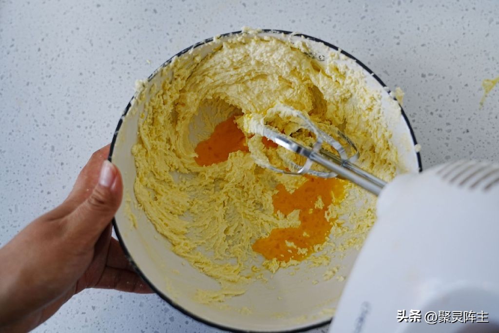 用海氏i7烤戚风要开风炉模式吗,海氏烤箱i7老款是风炉还是平炉