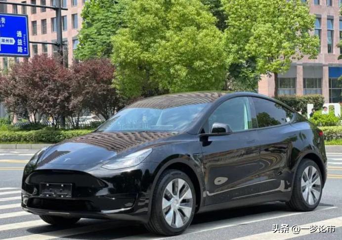 如果A股最小购买单位是1万股，买这些股票的钱，能买一辆什么车？