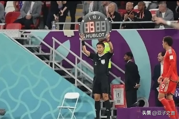 马宁中超关键战争议判罚,中超名哨马宁现状