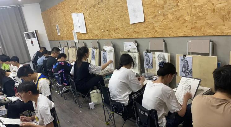 广州方舟画室与达芬奇画室哪个好,广州画室排名前十位怎么选