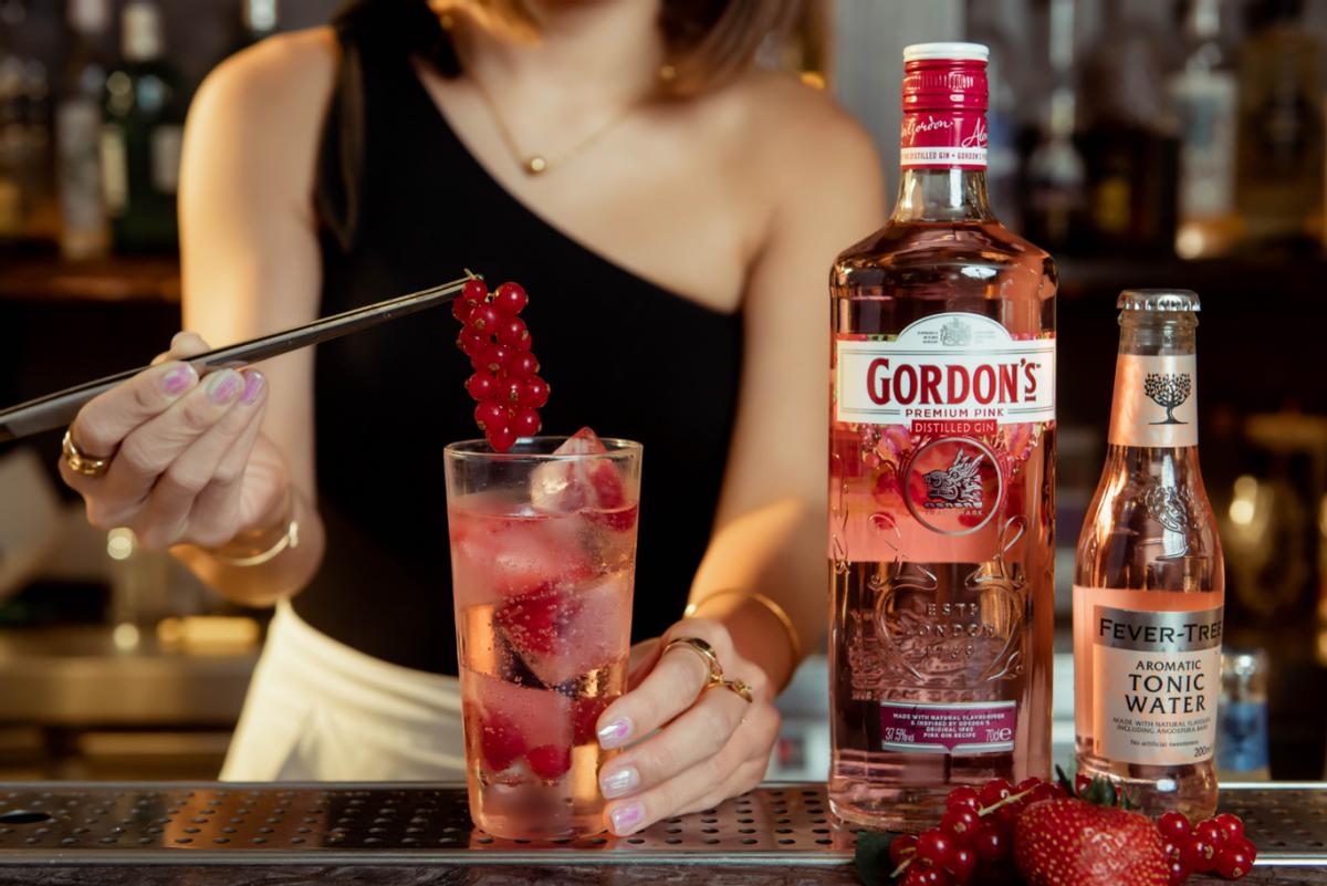 祸害女性的“液体快乐丸”是什么？几滴就会昏迷，不记得发生什么