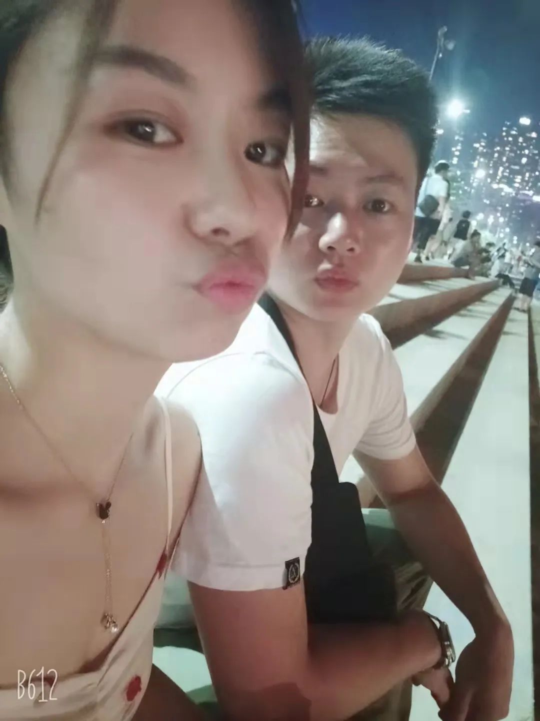 90后江江在韩国：海浪跫音，路在自己脚下