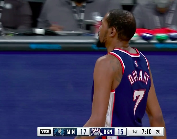 nba名场面总是掉鞋的杜兰特,杜兰特是不是扁平足