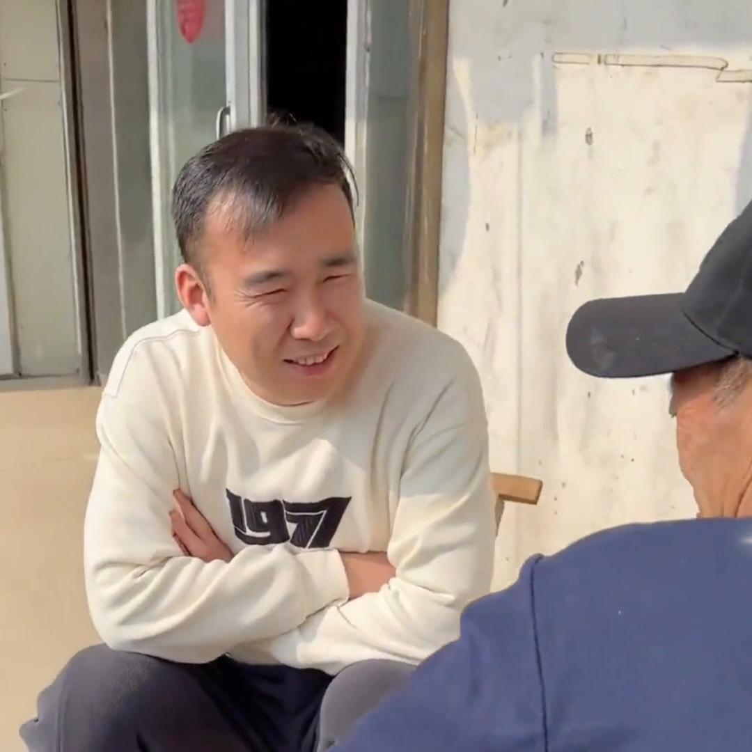 小飞的经历。支持小飞的哥哥姐姐，主页商品看一看！大爱你...