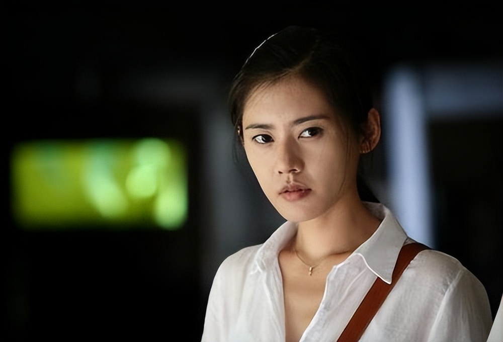 丈夫出轨女人心灰意冷,丈夫出轨22年无怨无恨