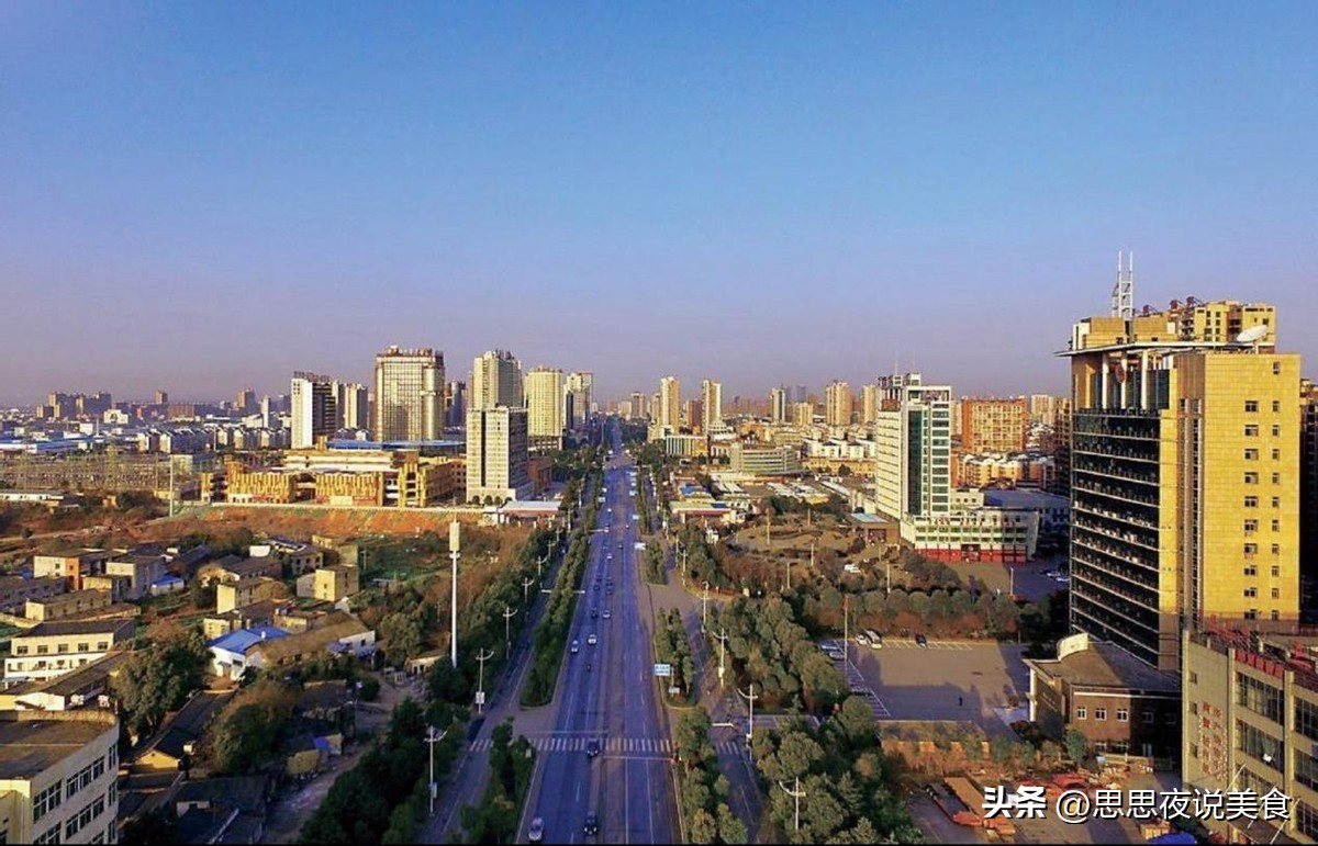 中美竞争美国存在的缺点,中美对比美国落后