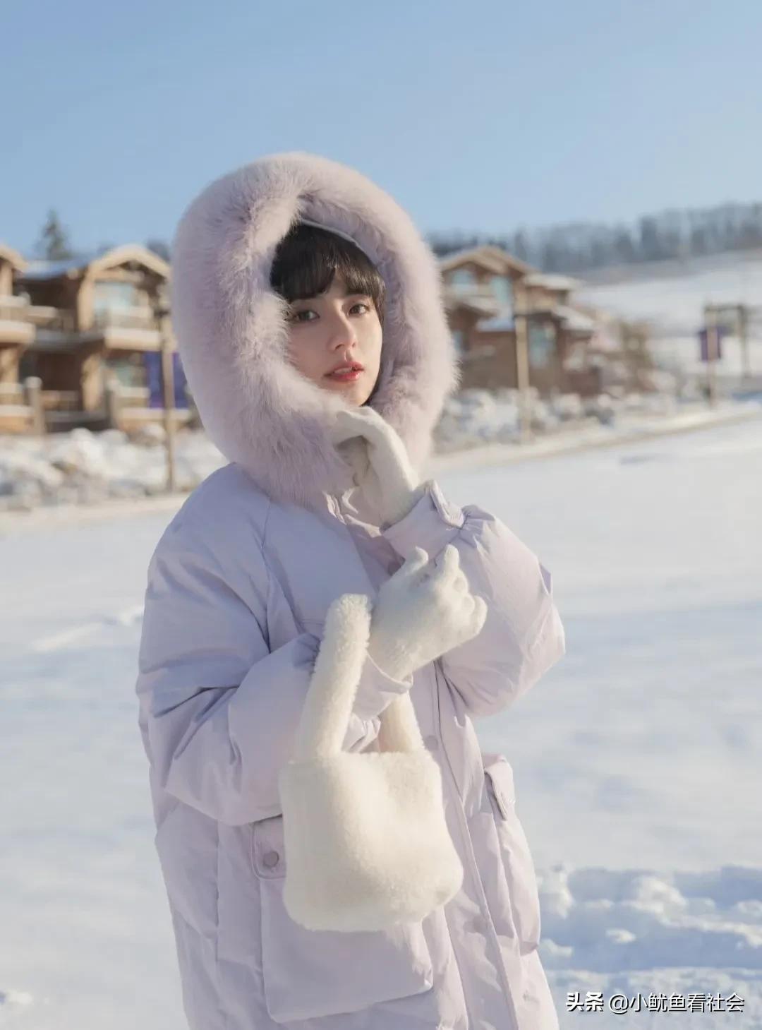 中年女性怎么样让皮肤保湿紧致,中年女人怎样让脸部皮肤紧致