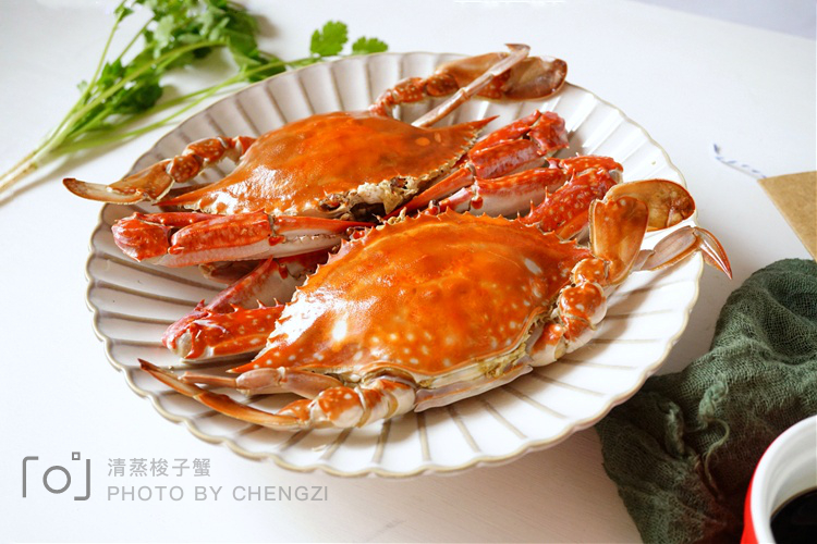 蒸螃蟹是用冷水蒸还是热水蒸,蒸螃蟹和煮螃蟹哪种让螃蟹痛苦少