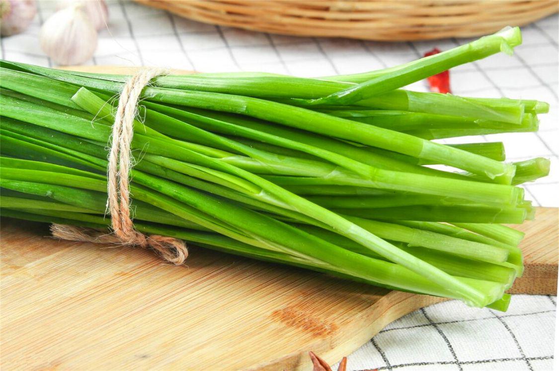 六月韭菜怎么做好吃,六月韭菜臭如狗