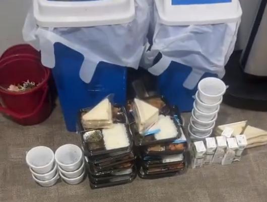 限制中国入境者韩国最狠：头挂黄牌关小黑屋网友呼吁坚决不去