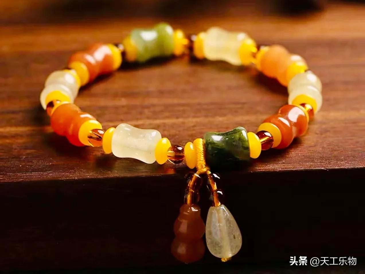 马未都直播间卖天鹅玉,马未都茶宠天鹅