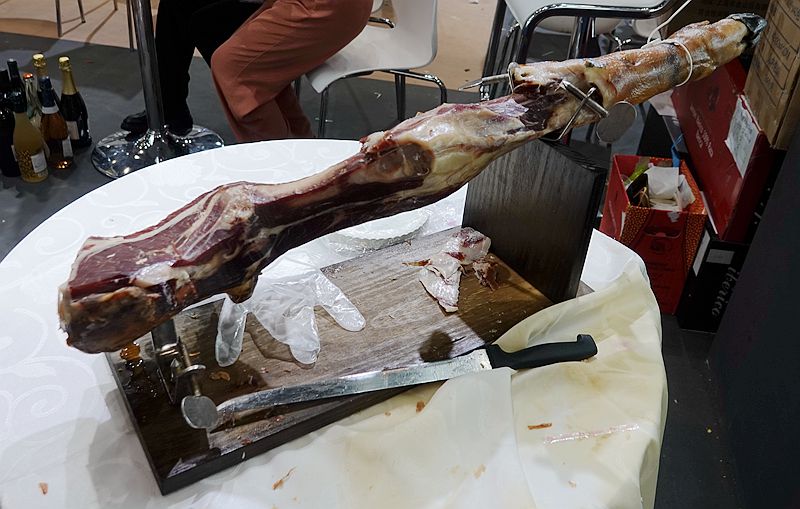 伊比利亚火腿为什么卖那么贵,伊比利亚火腿凭什么是世界最贵