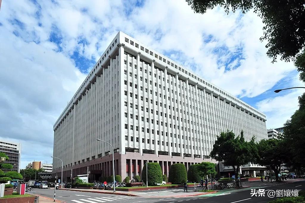 我的前半生吵架了,我的前半生中的冲突