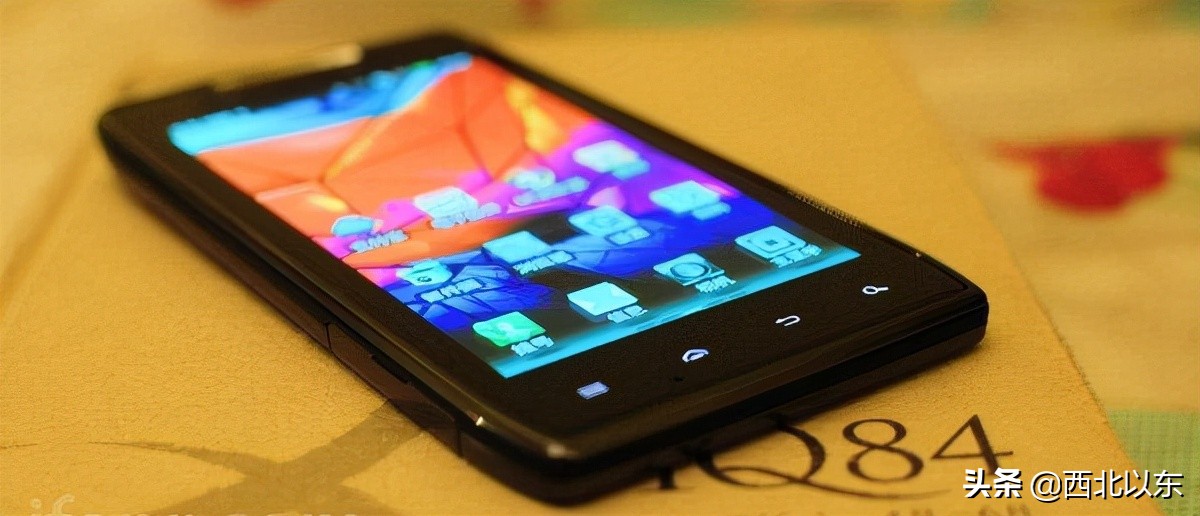 摩托罗拉hellomoto90年代广告,moto摩托罗拉2022