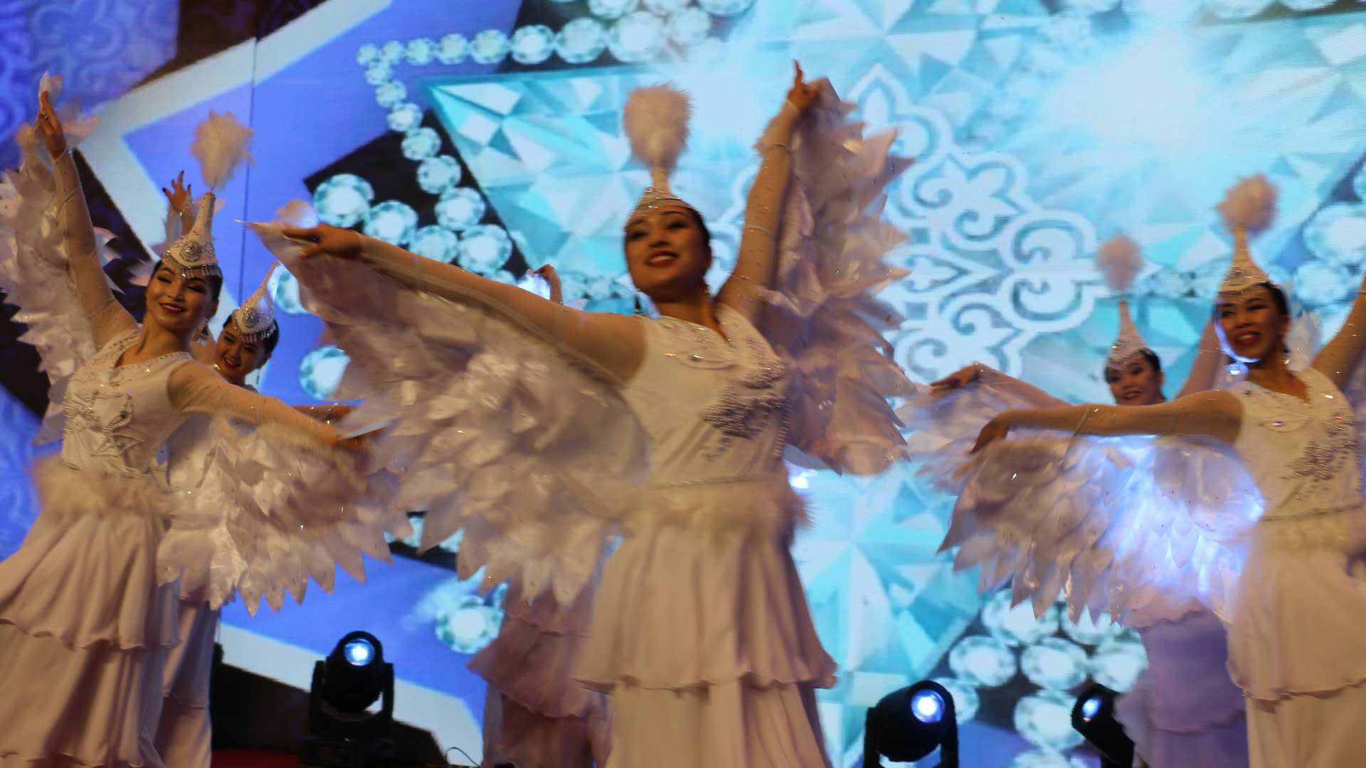 中亚哈萨克斯坦国内什么情况,哈萨克斯坦国家现况