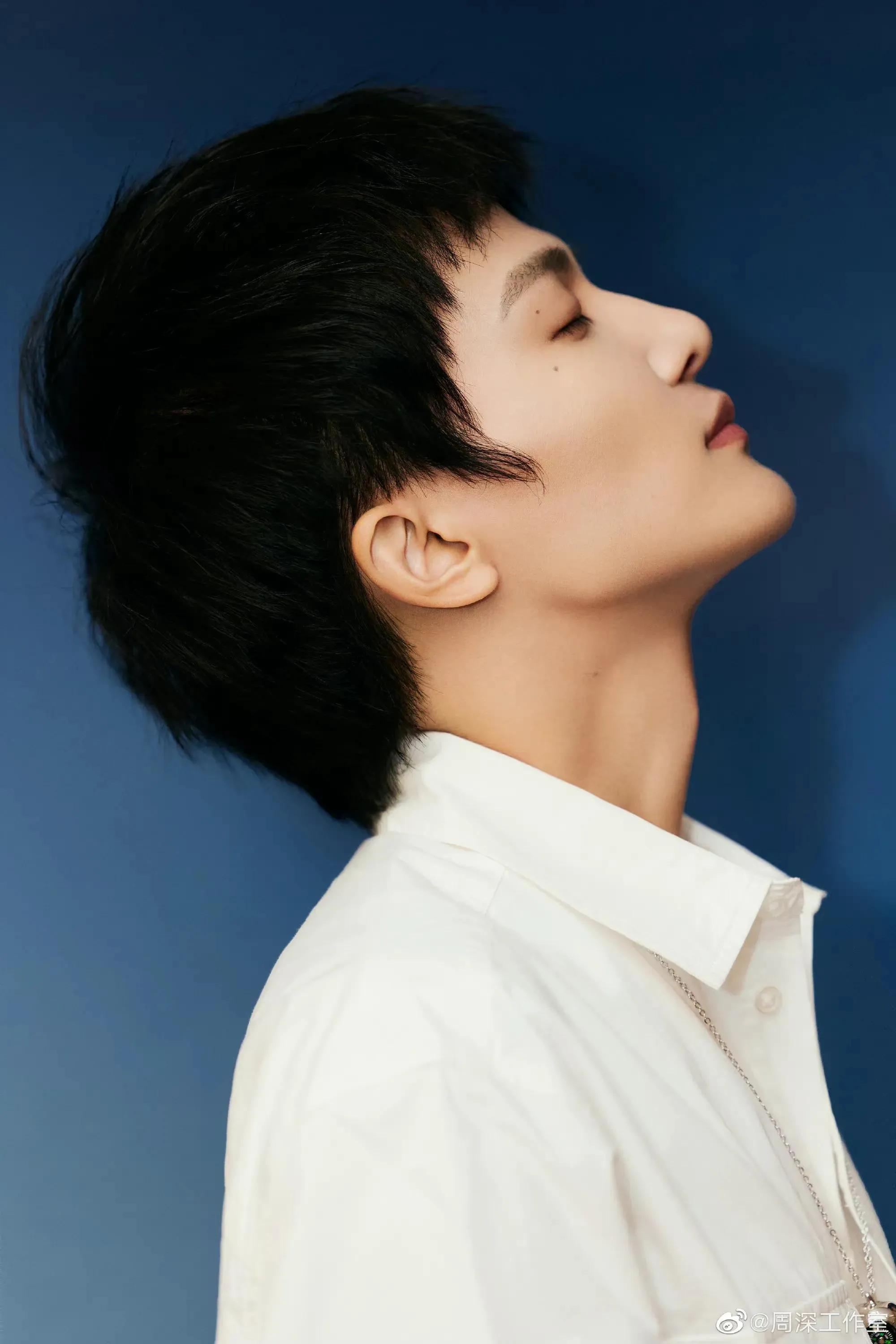 周深黑子,周深对于黑子的看法