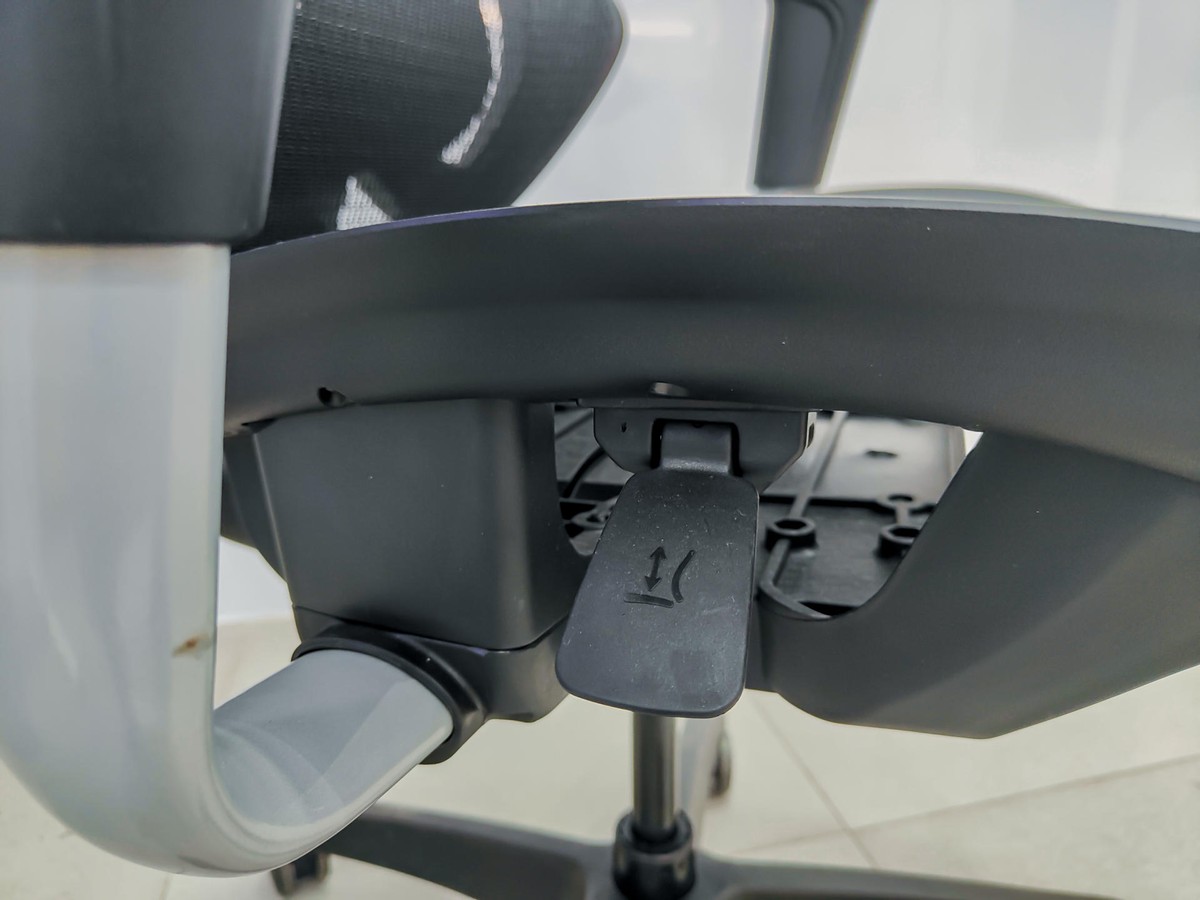 托稳老腰，舒适坐靠：UETOTO美式工学椅体验