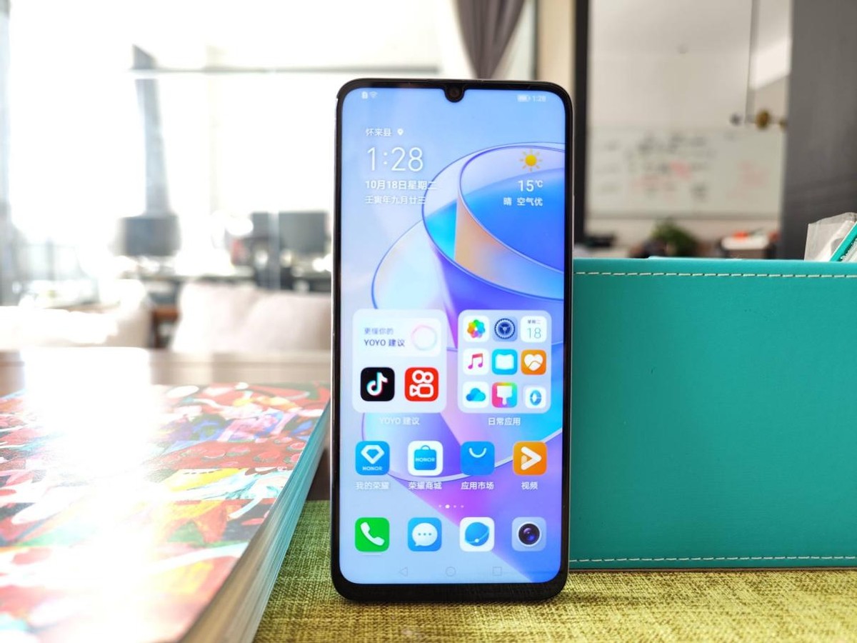 这才是真香5g中端机,这才是荣耀真香千元机