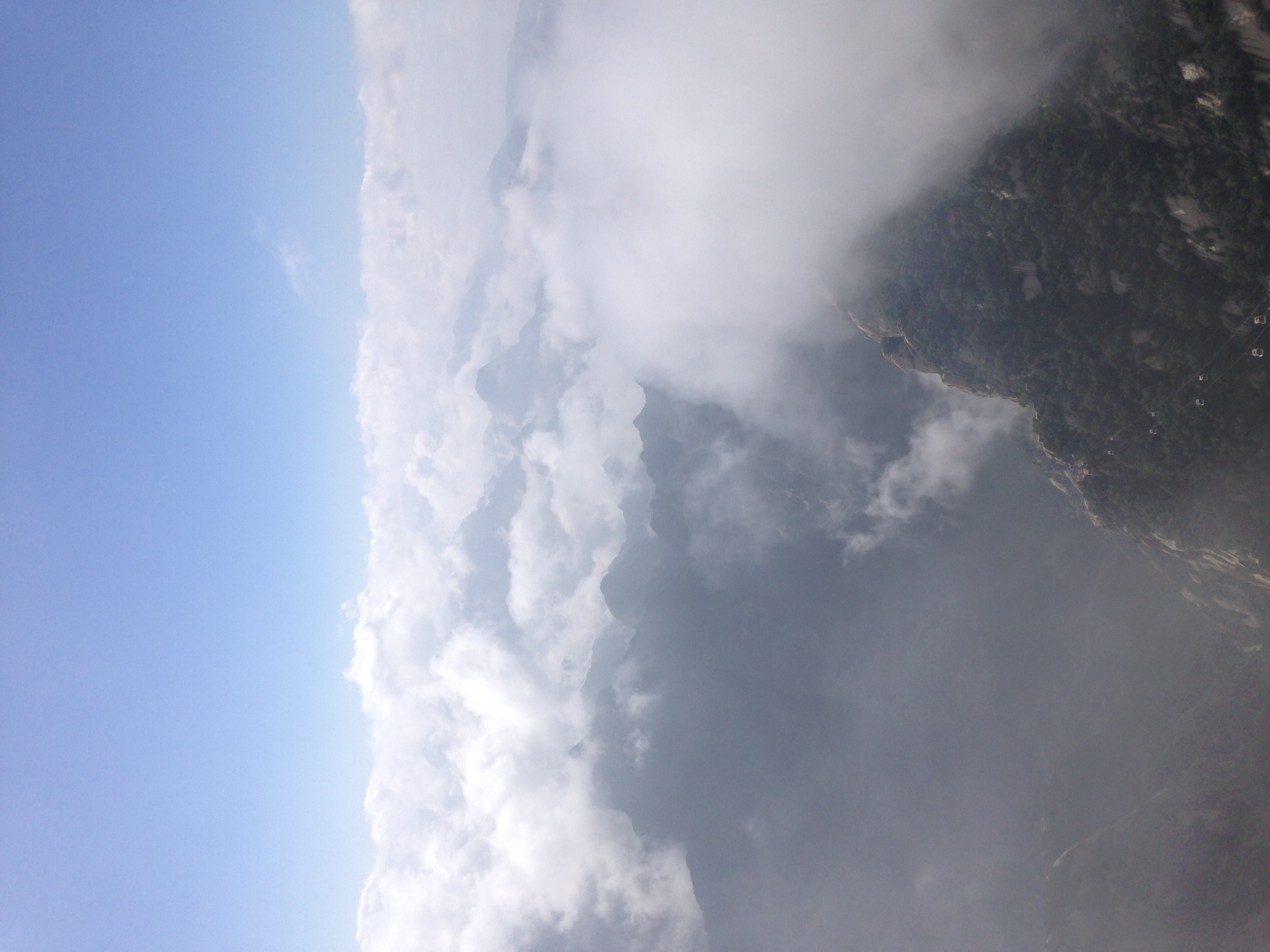 华山这么危险建议爬吗,去华山一定得爬最险的吗