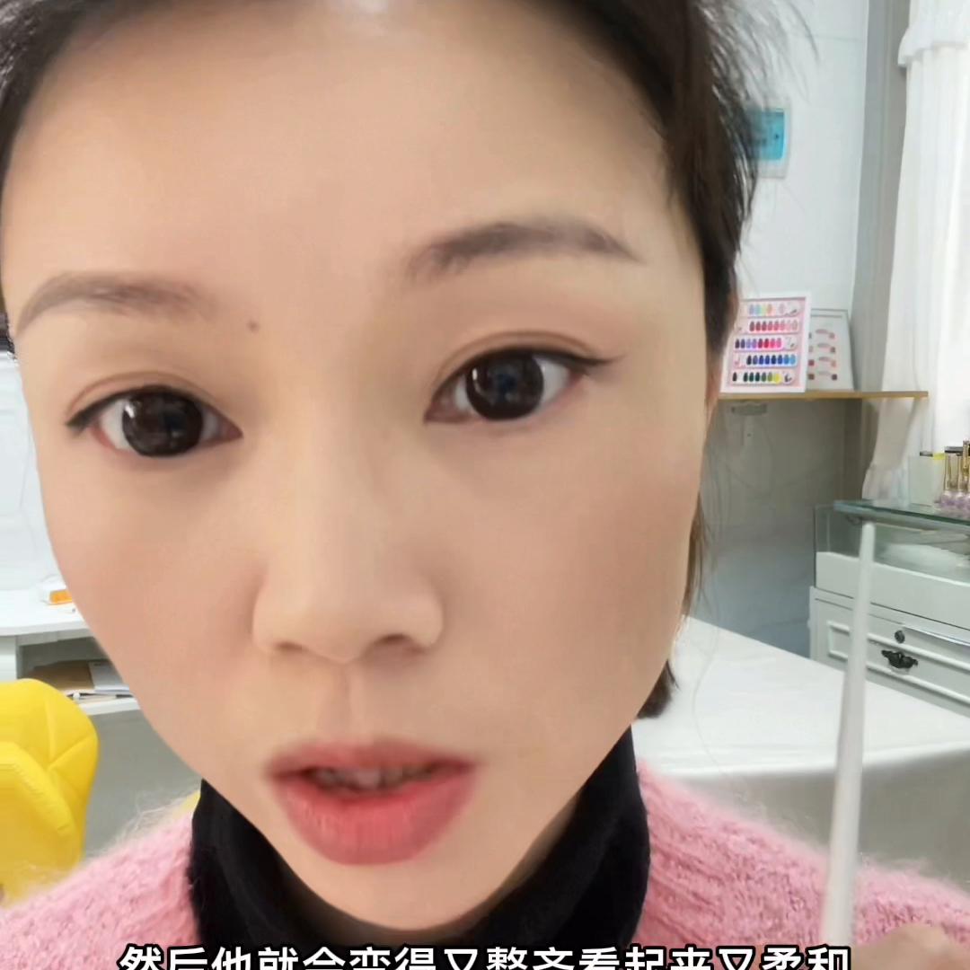 美妆测评眼妆怎么做的,新手化妆教程眼妆淡妆单眼皮