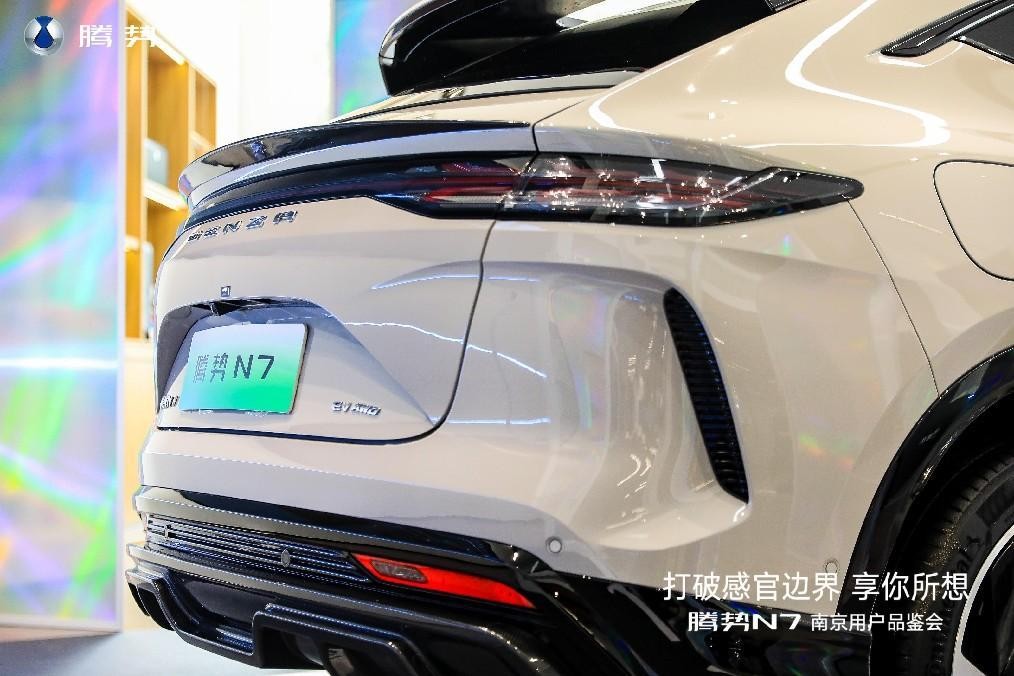 腾势n7猎跑suv音响,腾势n7智能豪华SUV