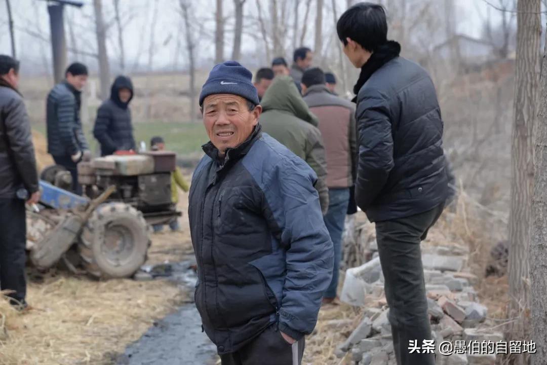 东北深山发现的怪物,真实洞穴里发现的怪物