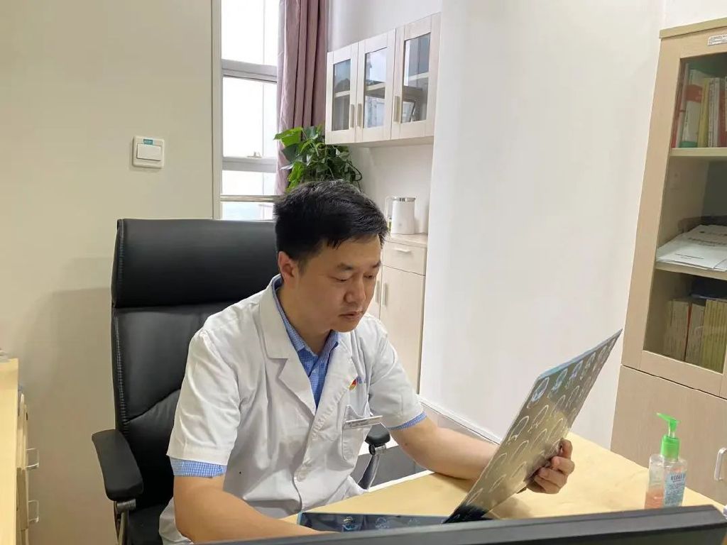 全息影像手术辅助系统技术成熟吗,透视眼手术新技术