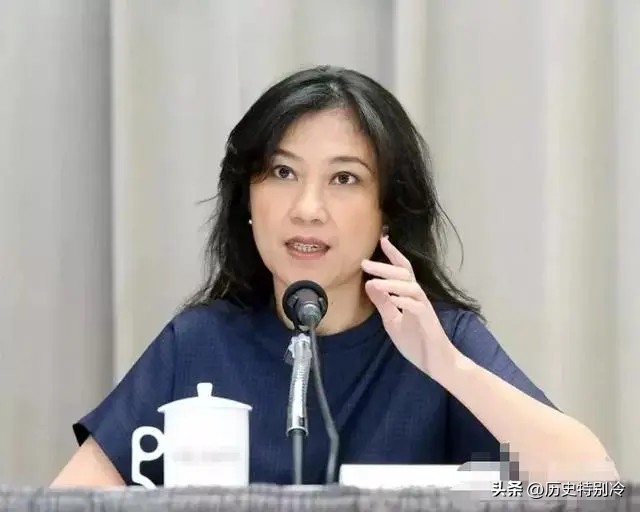 蔡英文办公室爆出性丑闻！偷情已婚小鲜肉，聊天记录不堪入目