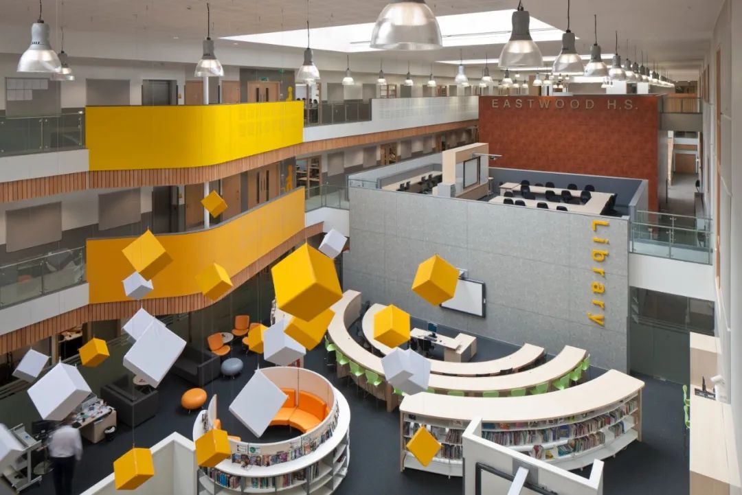 历史遗产的天然教科书｜建在百年历史保护区的学校合集