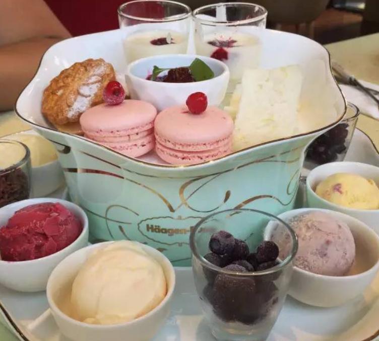 暴跌6亿！火了22年的网红店鼻祖，忽悠不动中国女人