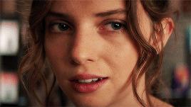 好莱坞甜姐儿艾玛罗伯茨,好莱坞甜妹