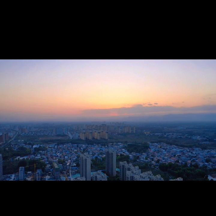 这下好了天天舔来舔去的，说物价低福利好被被本地人网...