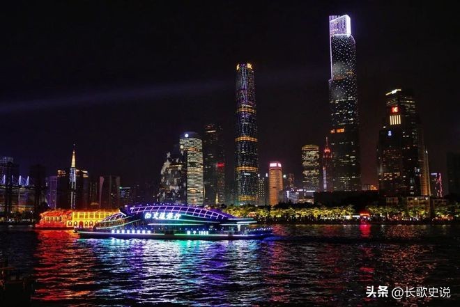 “陪睡三天能赚六十万？”外围女的生存真相，高薪背后尽是悲凉！