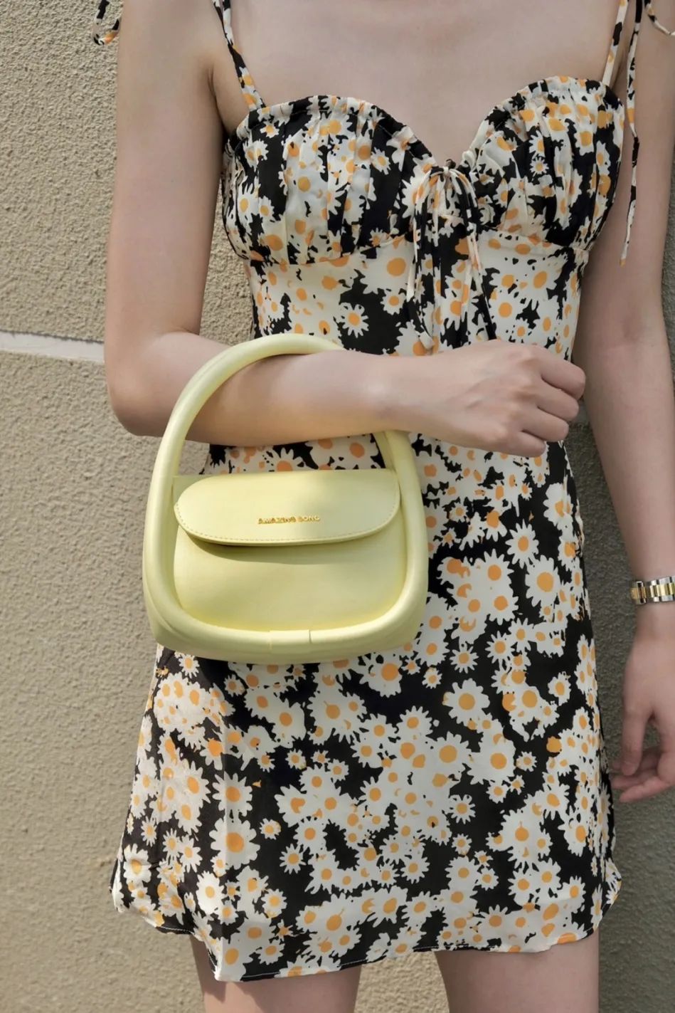 520送女友包推荐2000左右,520送朋友们礼物便宜