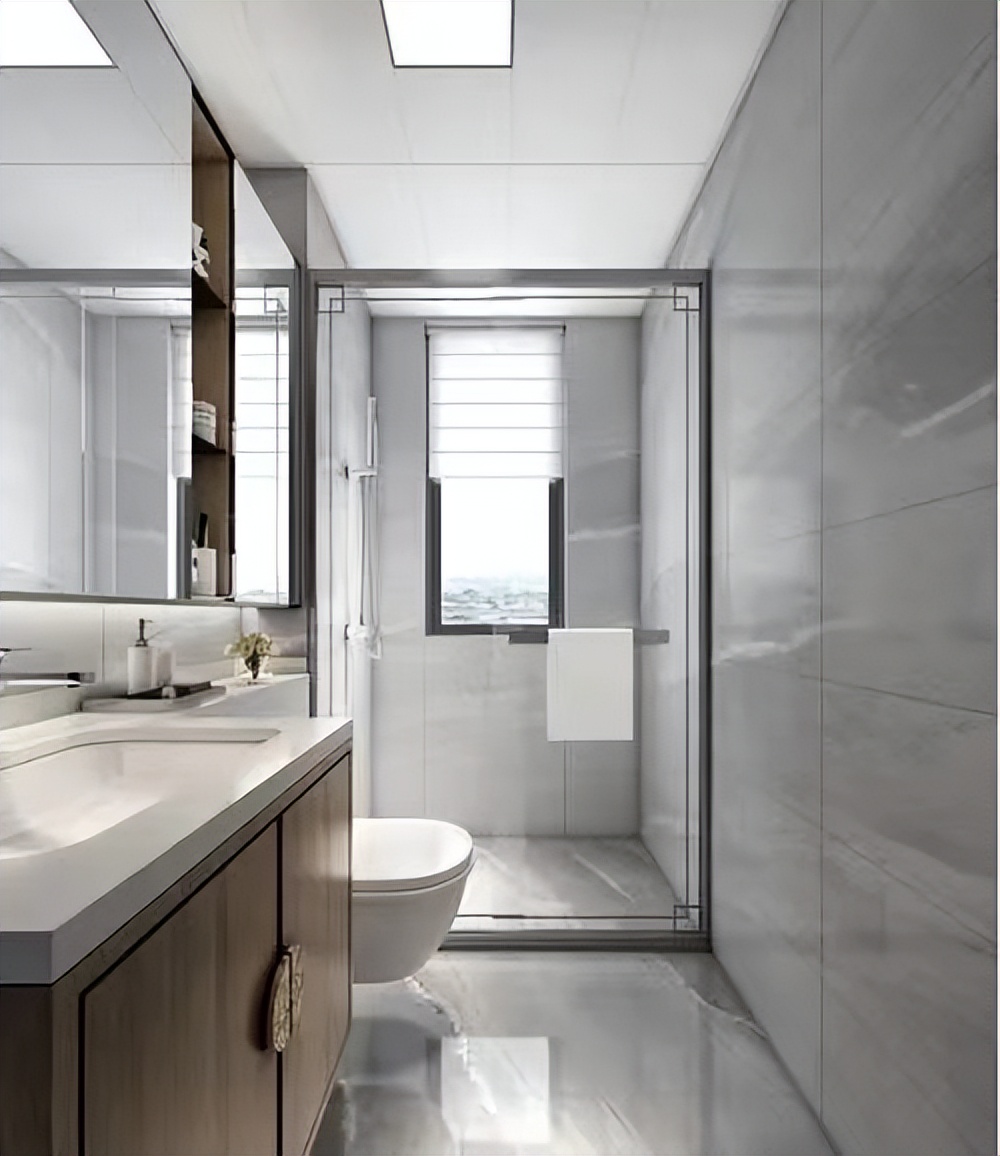 卫生间光线太亮门怎么处理,卫生间光线太暗要什么墙面